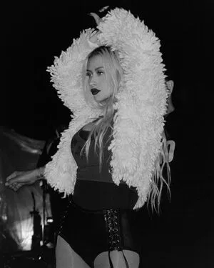 Christina Aguilera OnlyFans Leaked Free Thumbnail Picture - #byldh5Q0SB