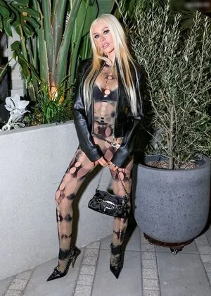 Christina Aguilera OnlyFans Leaked Free Thumbnail Picture - #gZtOzUCs55