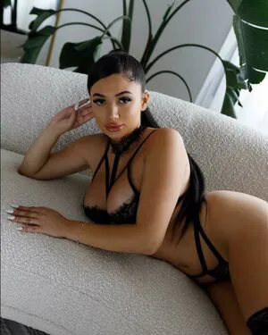 Christina April Amaral OnlyFans Leaked Free Thumbnail Picture - #DGszrMaySk