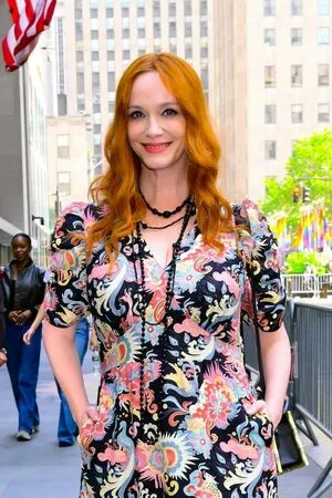 Christina Hendricks OnlyFans Leaked Free Thumbnail Picture - #0YEublrdgf