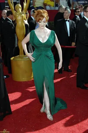 Christina Hendricks OnlyFans Leaked Free Thumbnail Picture - #1aYisiINep