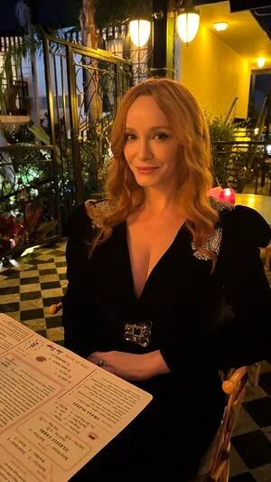 Christina Hendricks OnlyFans Leaked Free Thumbnail Picture - #4TndOCoKLJ