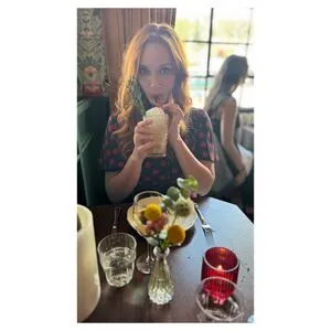 Christina Hendricks OnlyFans Leaked Free Thumbnail Picture - #5ZXobGtJ8g
