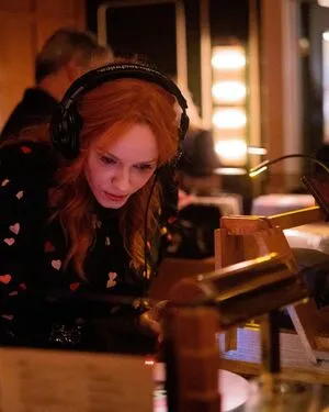 Christina Hendricks OnlyFans Leaked Free Thumbnail Picture - #CjvyJgrBm9