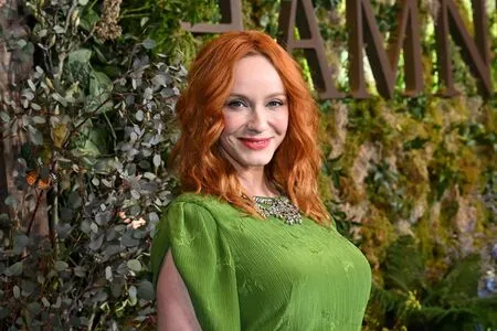 Christina Hendricks OnlyFans Leaked Free Thumbnail Picture - #OrnG5GFZby