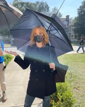 Christina Hendricks OnlyFans Leaked Free Thumbnail Picture - #SDHr8k9cu1