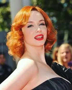 Christina Hendricks OnlyFans Leaked Free Thumbnail Picture - #SHSt3SV08p