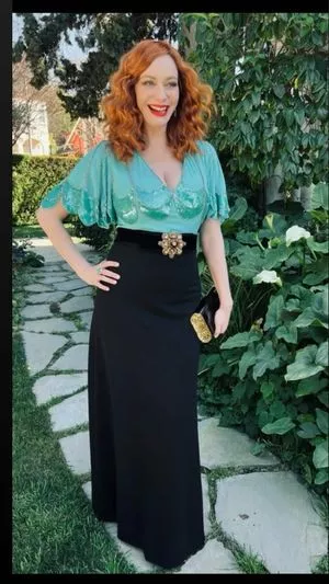 Christina Hendricks OnlyFans Leaked Free Thumbnail Picture - #u6EW6Wbko3