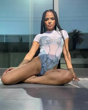 Christina Milian OnlyFans Leaked Free Thumbnail Picture - #qo23OiYdYr
