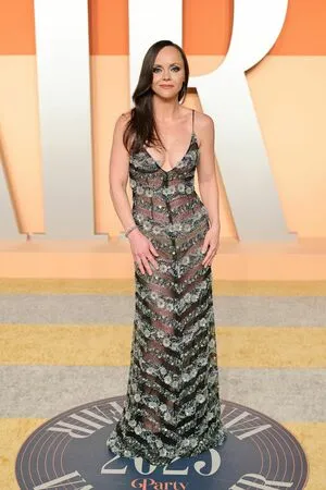 Christina Ricci OnlyFans Leaked Free Thumbnail Picture - #02cZHANKK2
