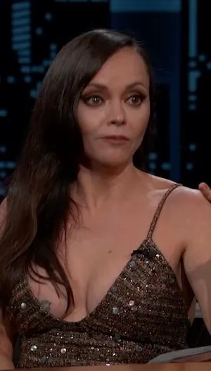 Christina Ricci OnlyFans Leaked Free Thumbnail Picture - #0obGKKwArG