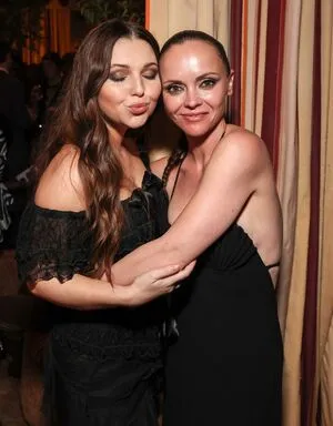 Christina Ricci OnlyFans Leaked Free Thumbnail Picture - #4ZTAVi1v4J