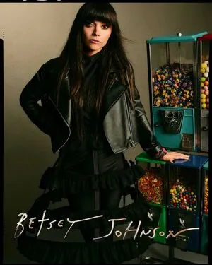 Christina Ricci OnlyFans Leaked Free Thumbnail Picture - #NP7K2HJwFr