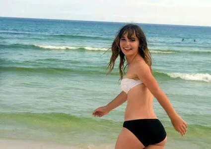 Christina Robinson OnlyFans Leaked Free Thumbnail Picture - #09Hv5nNSQf