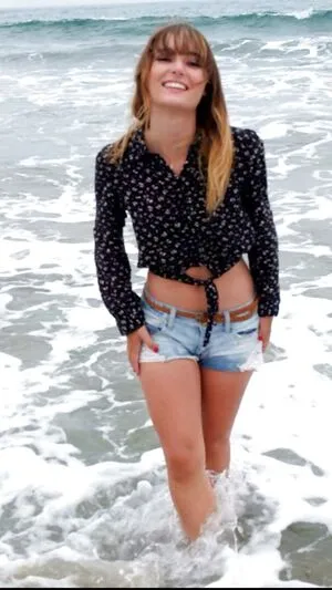Christina Robinson OnlyFans Leaked Free Thumbnail Picture - #0m5j59M9Fq