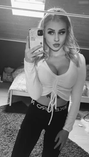 Christina Sigl OnlyFans Leaked Free Thumbnail Picture - #YJdTP7GgeV