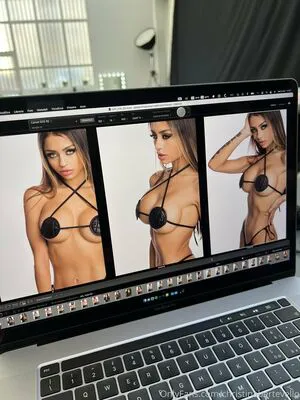 Christinabertevello OnlyFans Leaked Free Thumbnail Picture - #8j7OzsPYU6