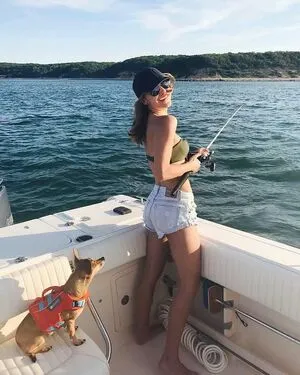 Christine Evangelista OnlyFans Leaked Free Thumbnail Picture - #UptzGeALbn