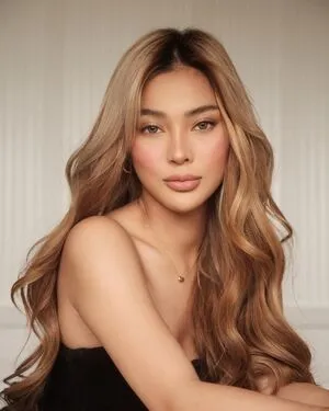 Christine Samson OnlyFans Leaked Free Thumbnail Picture - #izC1ZyYGFC