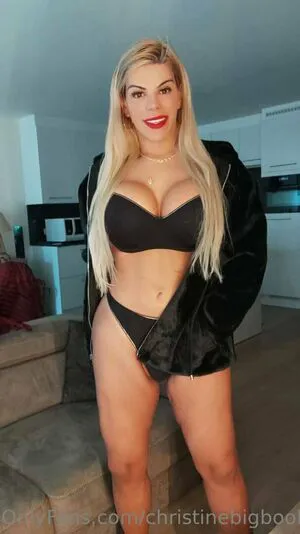Christinebigboobes OnlyFans Leaked Free Thumbnail Picture - #VyTRRwfROH