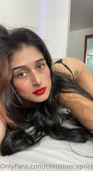 Christinecaprice OnlyFans Leaked Free Thumbnail Picture - #4lamgpzAD7