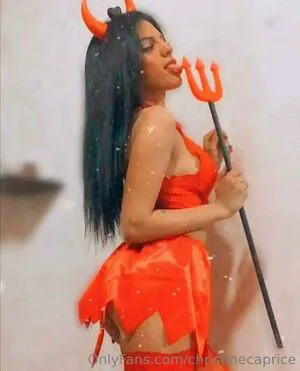 Christinecaprice OnlyFans Leaked Free Thumbnail Picture - #iyajifCzBO