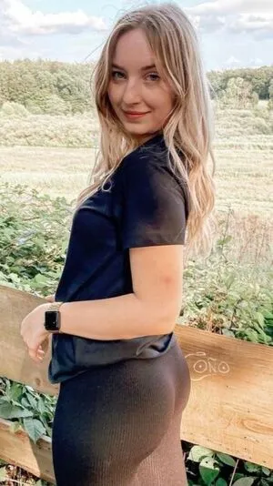 Christinexxe OnlyFans Leaked Free Thumbnail Picture - #70leuEPwYD