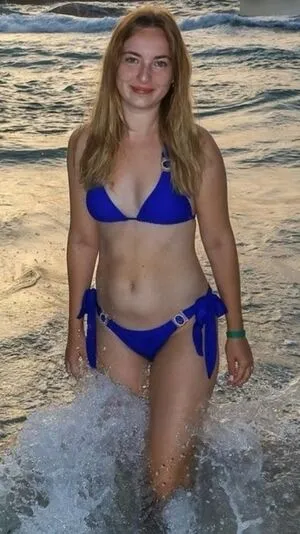 Christinexxe OnlyFans Leaked Free Thumbnail Picture - #GesEol9UjW