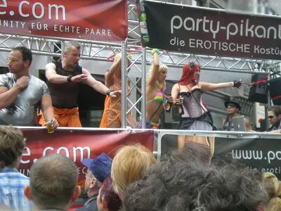 Christopher Street Day Csd OnlyFans Leaked Free Thumbnail Picture - #dpqaoWh0np