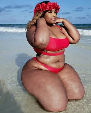 Chrisy Chris OnlyFans Leaked Free Thumbnail Picture - #h552F2ASoA