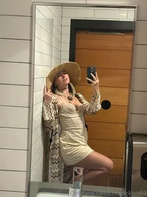 Chroniclove OnlyFans Leaked Free Thumbnail Picture - #AqsrlpBxms