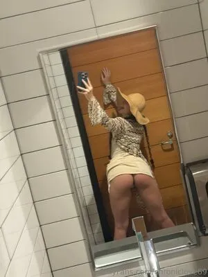 Chroniclove69 OnlyFans Leaked Free Thumbnail Picture - #Ie0r229VDU