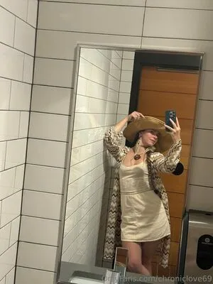 Chroniclove69 OnlyFans Leaked Free Thumbnail Picture - #gQe9vviM8B