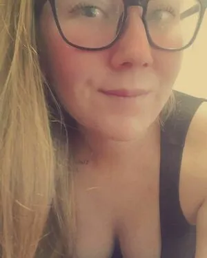 Chry Red OnlyFans Leaked Free Thumbnail Picture - #UCzXbhgu9E