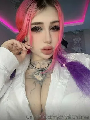 Chrysiluna OnlyFans Leaked Free Thumbnail Picture - #JSdZyKSc5w