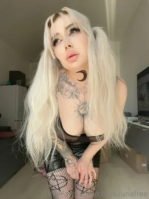 Chrysilunafree OnlyFans Leaked Free Thumbnail Picture - #bNLFmSApWh