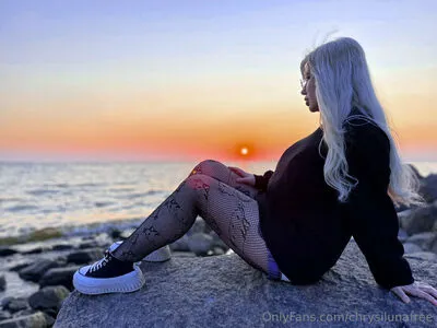 Chrysilunafree OnlyFans Leaked Free Thumbnail Picture - #fOF4i6Yuxk