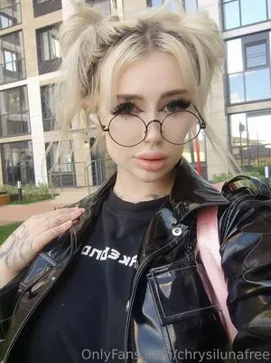 Chrysilunafree OnlyFans Leaked Free Thumbnail Picture - #vynNiydEej