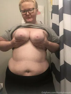Chubbyhannah OnlyFans Leaked Free Thumbnail Picture - #8edZzWA5PL