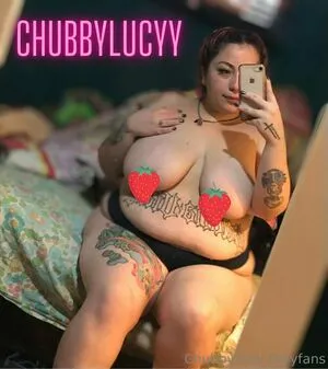 Chubbylucyy OnlyFans Leaked Free Thumbnail Picture - #CUB8oykhGa