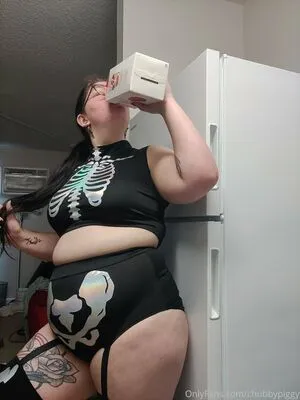 Chubbypiggy OnlyFans Leaked Free Thumbnail Picture - #ChuasD5kd3