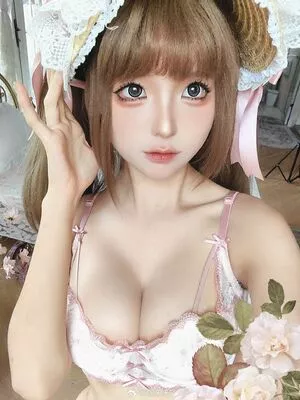Chunmomo OnlyFans Leaked Free Thumbnail Picture - #4uLOxQWc8x