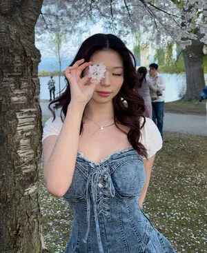 Chwaejinie OnlyFans Leaked Free Thumbnail Picture - #CmDeW92wP4