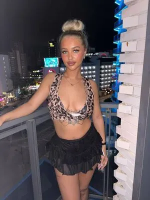 Chxrlilove OnlyFans Leaked Free Thumbnail Picture - #p6HSQdbzPx