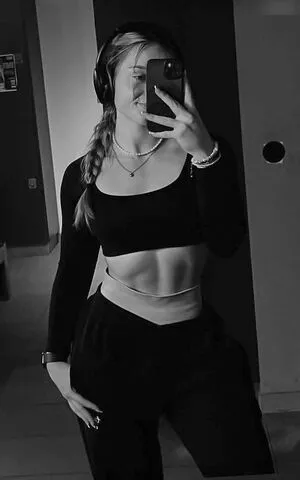 Chxrly OnlyFans Leaked Free Thumbnail Picture - #0GJMtDlI4I