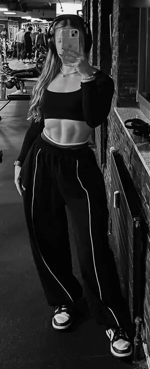 Chxrly OnlyFans Leaked Free Thumbnail Picture - #Ej8gG106uR