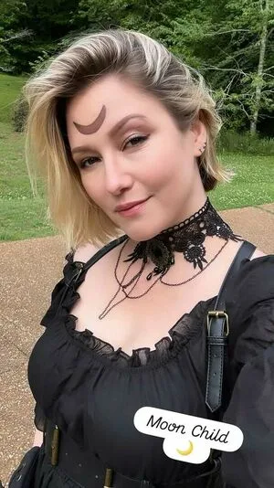 Chyler Leigh OnlyFans Leaked Free Thumbnail Picture - #CupZ47Gezy
