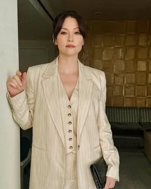 Chyler Leigh OnlyFans Leaked Free Thumbnail Picture - #dhqqyPDQVI