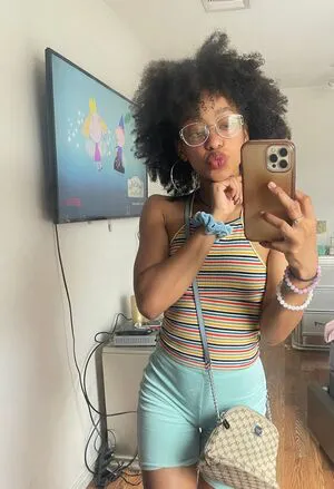 Chynaunique OnlyFans Leaked Free Thumbnail Picture - #5edcIUaf3T