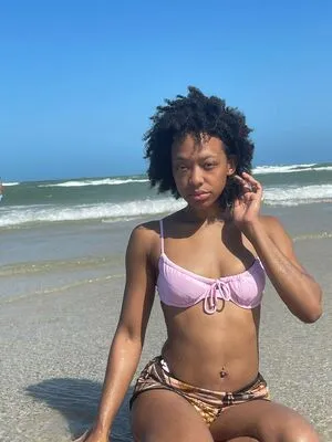 Chynaunique OnlyFans Leaked Free Thumbnail Picture - #QLvsX43HDY